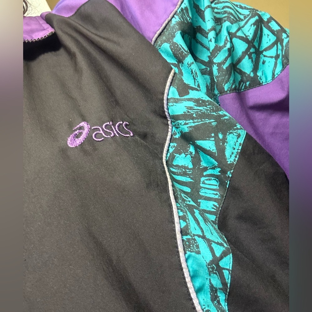 Vintage Asics Windbreaker